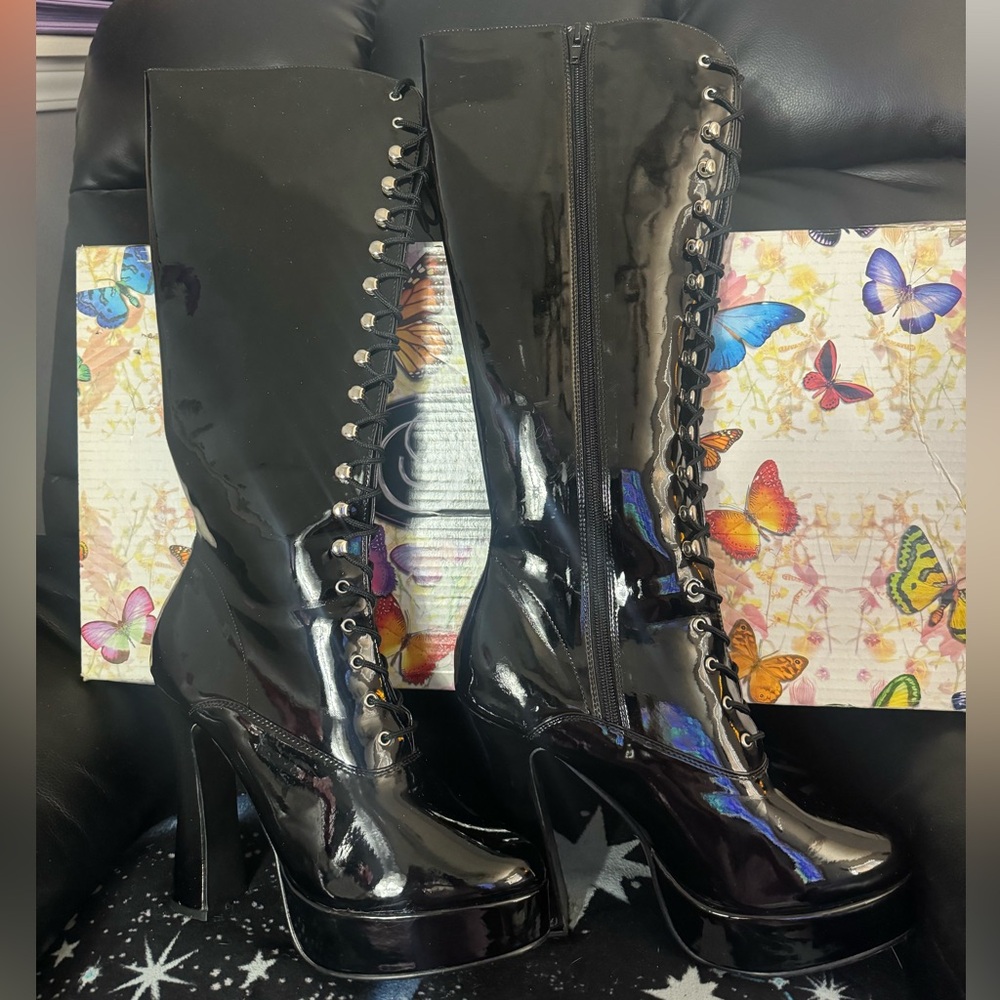 Pleaser, Electra 2020
